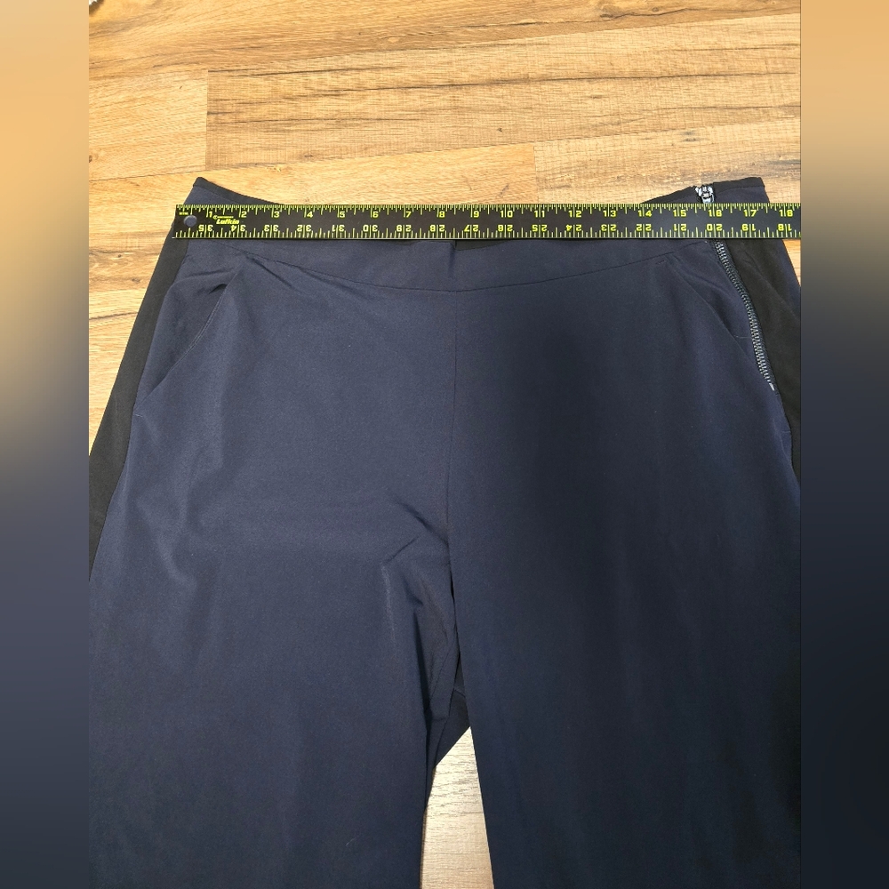Athleta Navy and Black Track Pants - Picture 4 of 7